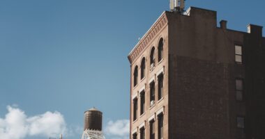 Elderly Woman Reportedly Decapitated After Falling From 28th Floor Of New York City Apartment Building