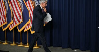 Fed goes quiet ahead of its Nov. 7 meeting, with quarter-point cut seen as likely