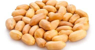 Sufferers of peanut allergies are being advised to avoid consuming mustard products after several instances of contamination