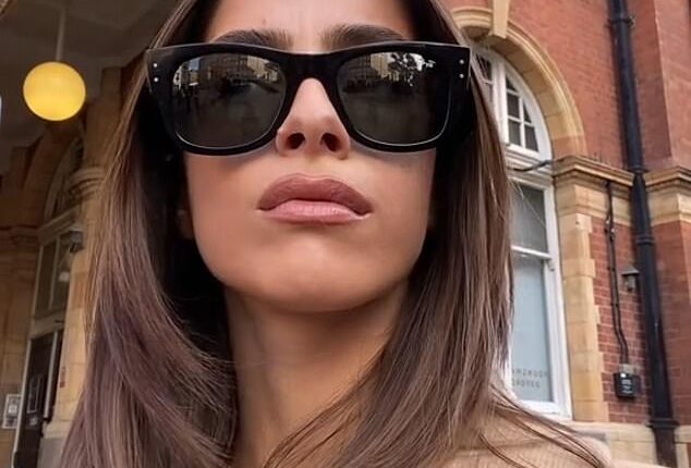 A viral video from Greek content creator Vasia Tsanikidou is poking fun at the way British women do their makeup, as commenters chimed in with what 'British makeup' meant