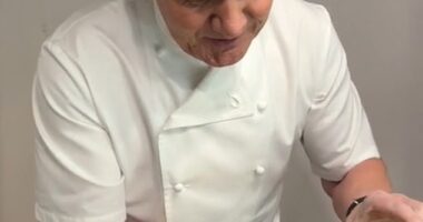 Gordon Ramsay has issued a stark warning to singer Dua Lipa after he regretfully tried her viral Diet Coke drink recipe, which involved pickle juice and jalapenos