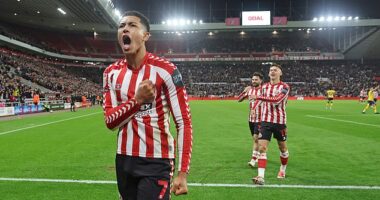 Jobe Bellingham scored a screamer during Sunderland's 2-0 victory against Derby