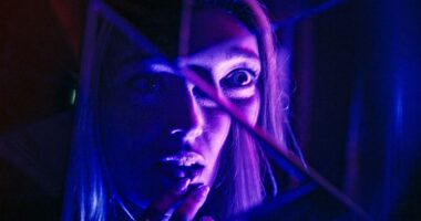 'It's What's Inside's Alycia Debnam-Carey Explains Why Nikki Is the Most Compelling Body Swap Victim