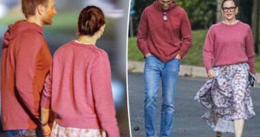 Jennifer Garner holds hands with boyfriend John Miller on casual stroll