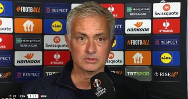 Jose Mourinho went on a hilarious tirade against the referee that sent him off vs Man United