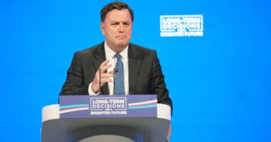 Labour accused of ‘absurd’ plan to break manifesto pledge over national insurance hike