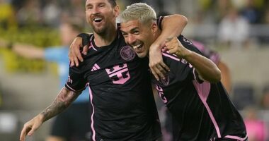 Lionel Messi and Luis Suarez scored the goals that clinched the Supporters Shield for Miami