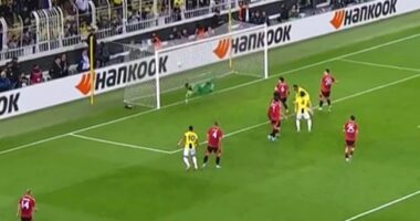 Andre Onana made a brilliant double save in the first-half of Manchester United 's clash with Fenerbahce