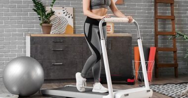 Rachel Byers knew needed to make some changes to her lifestyle after not being able to chase her young daughter who was running towards a pool