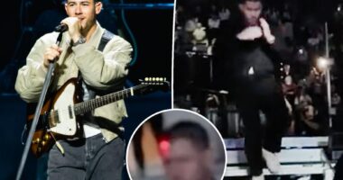 Nick Jonas bolts off stage during Jonas Brothers concert after being pointed with laser