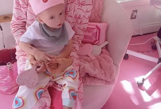 Paris Hilton went all out to celebrate her sister Nicky Hilton 's 41st birthday, capping off the festivities with a relaxing spa day alongside her son Phoenix