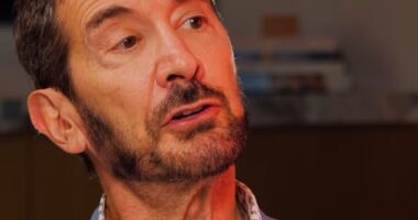 Board-certified plastic surgeon and rhinoplasty expert Dr. Jonathan Sykes has revealed why people are turning away from affordable 'Turkish' nose jobs