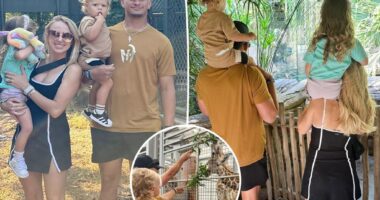 Pregnant Brittany Mahomes shares zoo photos with Patrick, kids