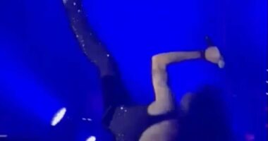 Singer-songwriter and TV personality Mario Vaquerizo ended up in hospital after twisting over backwards and falling headfirst to the ground