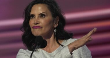 Sick! Gretchen Whitmer Plays Dominatrix to Instagram Influencer in Harris/Walz Hat – HotAir