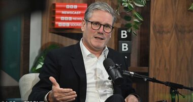 Keir Starmer will promise to axe the red tape holding back the development of homes and infrastructure, saying he will do 'everything in my power to galvanise growth'