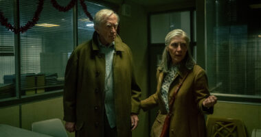 Jonathan Pryce and Saskia Reeves as David and Catherine in Slow Horses season 4 episode 6