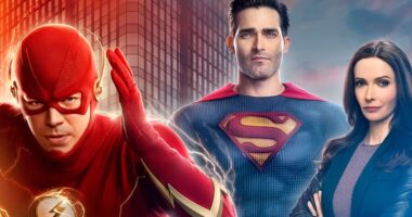 Superman & Lois' Connection To The Arrowverse & Grant Gustin Flash Cameo Dreams Addressed By Showrunners