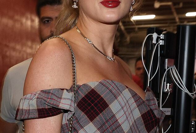 Taylor Swift sparkled as she showed up to cheer boyfriend Travis Kelce at the Chiefs vs Saints game on Monday