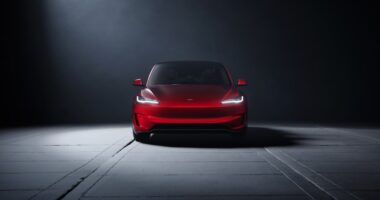 Tesla’s stock sees best day in 11 years. Why it’s still hard not to be bullish.