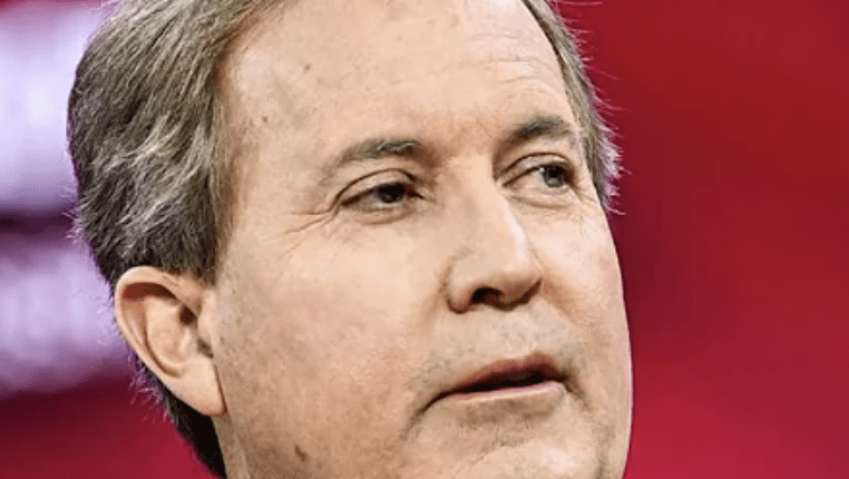 Texas Governor Leading Insulin Manufacturers For Conspiracy to Hike Drug Prices