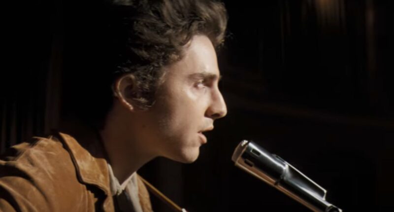 Timothée Chalamet Can Break A 21-Year-Old Oscars Record With Bob Dylan Movie