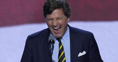 Tucker Carlson Slams It Out of the Park With Epic Rant Against Kamala, 'Creepy' Liz Cheney – RedState