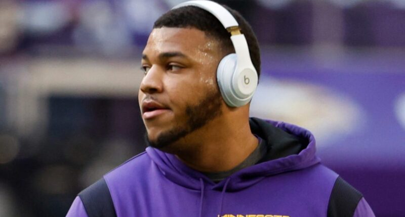 Vikings Share Troubling Injury Update on LT Christian Darrisaw