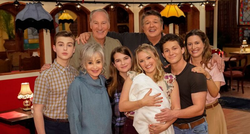 ‘Young Sheldon’ Matriarchs Return in New ‘Georgie & Mandy’s First Marriage’ Set Image