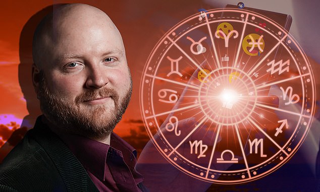 Oscar Cainer (pictured) tells us that the weekend's Venus/ Neptune link suggests that by choosing to sacrifice lesser concerns, we can gain more of what we really want