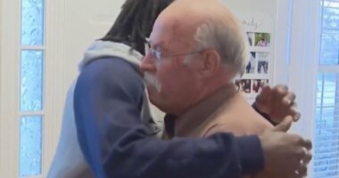 A postal worker saw a man fall and rushed to help — now he’s celebrating Thanksgiving as part of the family