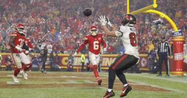 Aikman Critical of Bucs For Not Going For Win Over Chiefs