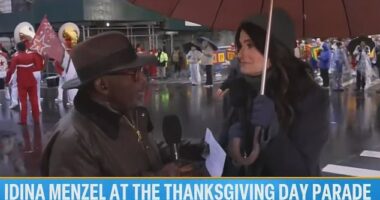 Roker, 70, was hosting a portion of the 2024 Macy¿s Thanksgiving Day Parade with Wicked Broadway legend Idina Menzel