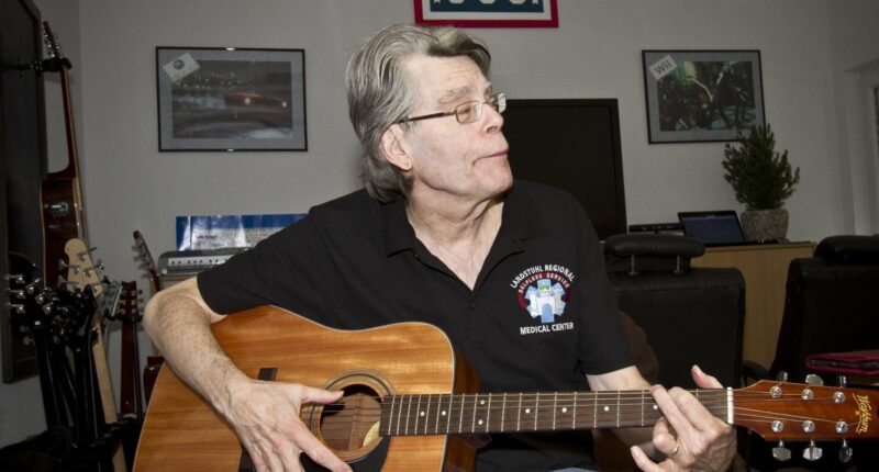 Another One Bites the Dust! Resistance Lib & Author Stephen King Leaves X.
