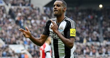 Alexander Isak's first-half header condemned Arsenal to a costly defeat at Newcastle