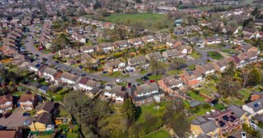 Average price tag on a home falls by more than £5,000 in November