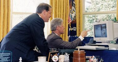 Former President Bill Clinton has addressed a bizarre claim his staff deliberately tore the letter ¿W¿ from White House keyboards to hinder his successor, President George W Bush