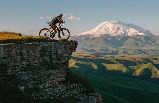 Breathing Easy: Reducing Air Pollution Risks on Your Travels