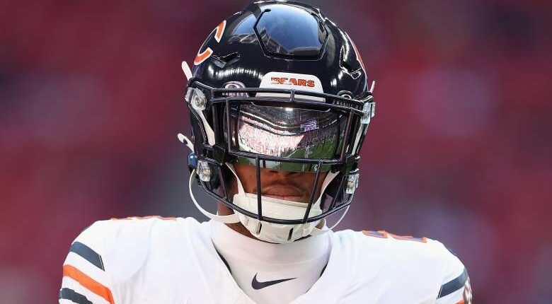 Concerns Mounting Over Shane Waldron's Usage of DJ Moore