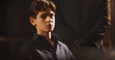 Does David Mazouz become Batman? His Age, Height, Career
