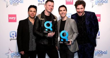 Stereophonics drummer Jamie Morrison was ruched to hospital just MINUTES before he was due on stage in Nottingham on Monday night