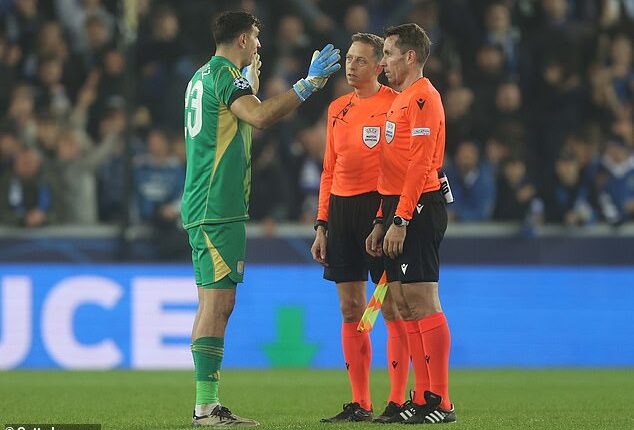 Emiliano Martinez launched an impassioned defence of Tyrone Mings following a controversial penalty call