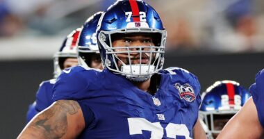 Giants 'Expected to' Shake up Starting O-Line vs. Panthers: Report