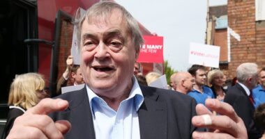 John Prescott death: Latest updates and tributes as former Labour deputy prime ministers dies aged 86 after battle with Alzheimer's