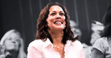 Kamala's Failed Campaign Is $20 Million in Debt After Blowing $1 BILLION.