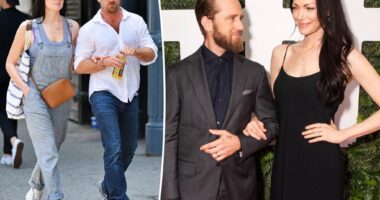 Laura Prepon, Ben Foster divorcing after more than 6 years of marriage
