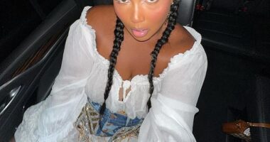 Lizzo shared stunning new photos of herself on Friday, showing off her dramatic weight loss Friday on social media.