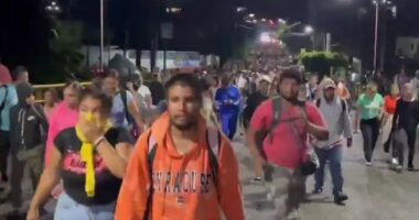 Migrant Caravan 1500-Strong Advances Through Mexico.
