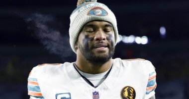 Packers LB Throws Shade at 'Confused' Tua Tagovailoa