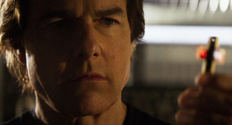 Simon Pegg Teases Another "Absolutely Bananas" Tom Cruise Stunt in 'Mission Impossible